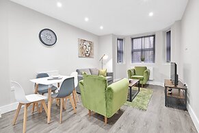 Crown Place 2 & 3 Bedroom Luxury Apts