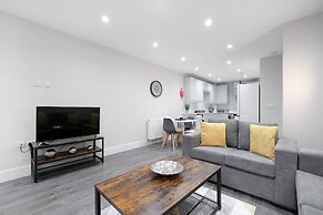 Crown Place 2 & 3 Bedroom Luxury Apts