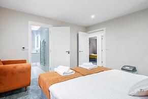 Crown Place 2 & 3 Bedroom Luxury Apts