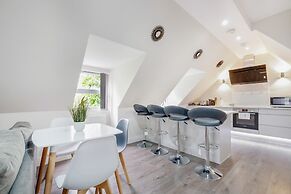 Crown Place 2 & 3 Bedroom Luxury Apts