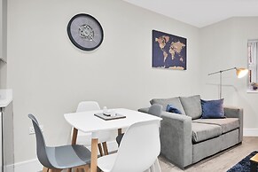 Crown Place 2 & 3 Bedroom Luxury Apts