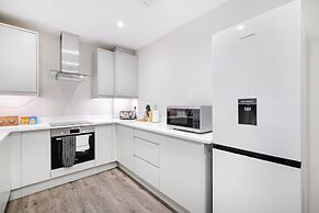 Crown Place 2 & 3 Bedroom Luxury Apts