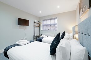 Crown Place 2 & 3 Bedroom Luxury Apts