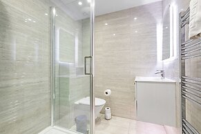 Crown Place 2 & 3 Bedroom Luxury Apts