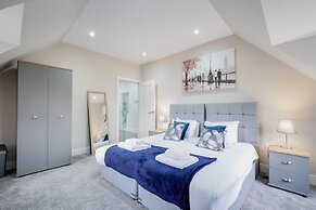 Crown Place 2 & 3 Bedroom Luxury Apts