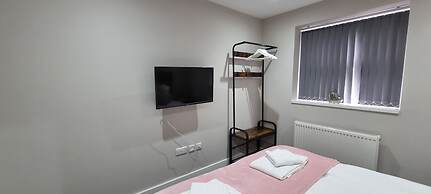 Crown Place 2 & 3 Bedroom Luxury Apts