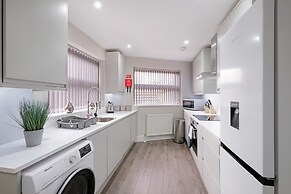 Crown Place 2 & 3 Bedroom Luxury Apts