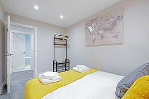 Crown Place 2 & 3 Bedroom Luxury Apts