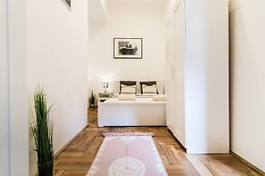 Real Apartments Klauzal II