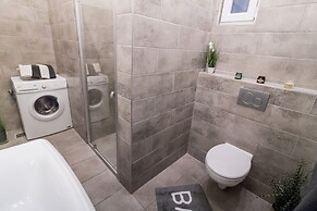 Real Apartments Klauzal II