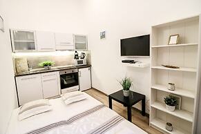 Real Apartments Klauzal II