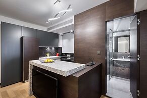 Brand New Executive Apartment in Kolonaki Square