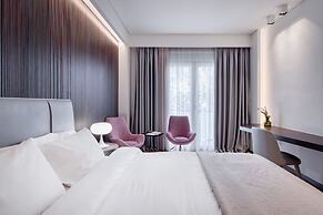 Brand New Executive Apartment in Kolonaki Square