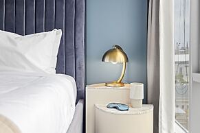 Placemakr Premier SoBro