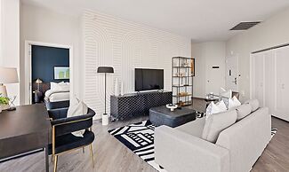 Placemakr Premier SoBro