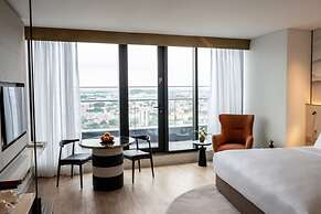 Crowne Plaza Vinh Yen City Centre by IHG