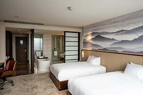 Crowne Plaza Vinh Yen City Centre by IHG