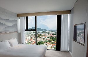 Crowne Plaza Vinh Yen City Centre by IHG