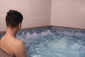 Crowne Plaza Vinh Yen City Centre by IHG