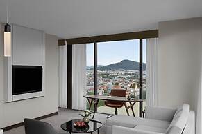 Crowne Plaza Vinh Yen City Centre by IHG