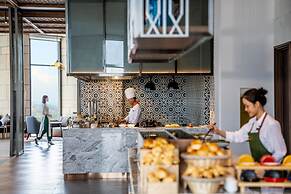 Crowne Plaza Vinh Yen City Centre by IHG