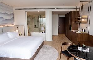 Crowne Plaza Vinh Yen City Centre by IHG