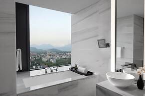 Crowne Plaza Vinh Yen City Centre by IHG