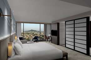 Crowne Plaza Vinh Yen City Centre by IHG