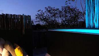 Loba Tulum Male Only