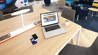 Holiday Inn Express Zhengzhou Garden Road by IHG