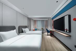 Holiday Inn Express Zhengzhou Garden Road by IHG