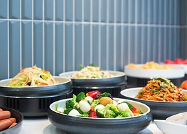 Holiday Inn Express Zhengzhou Garden Road by IHG