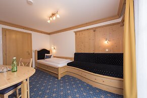 Hotel Mölltalerhof