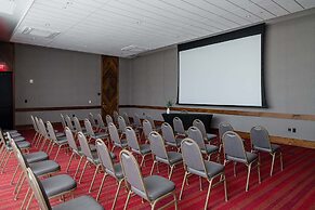 Cambria Hotel Boston Somerville