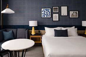 Cambria Hotel Boston Somerville