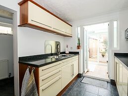 57 Southend Road
