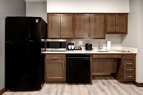 Homewood Suites by Hilton Oak Creek Milwaukee