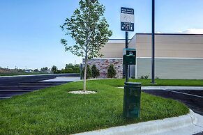 Homewood Suites by Hilton Oak Creek Milwaukee