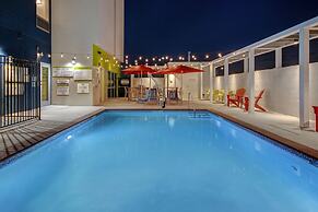 Home2 Suites by Hilton Garden Grove