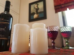 Glyfada's Cosy Apartments