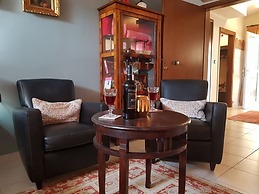 Glyfada's Cosy Apartments