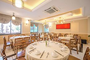 Orbit Hotel Nha Trang