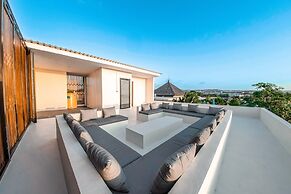 Balangan Beach Villa Freya