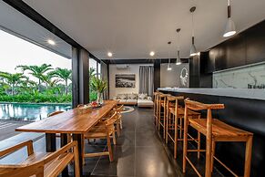 Balangan Beach Villa Freya