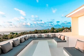 Balangan Beach Villa Freya