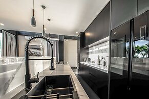 Balangan Beach Villa Freya