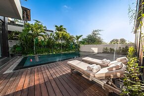 Balangan Beach Villa Freya