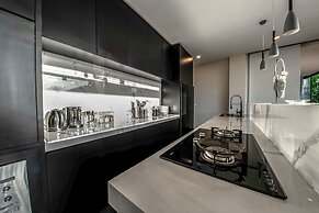 Balangan Beach Villa Freya