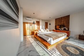 Balangan Beach Villa Freya