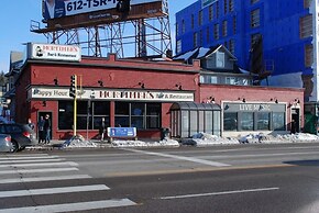 New-20p off-Uptown Love MPLS next to Fun